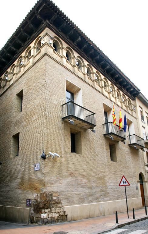 Lucero Dos Catedrales Daire Zaragoza Dış mekan fotoğraf